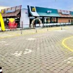 McDonald's Sceglie i Masselli Drenanti Autobloccanti per la Pavimentazione Esterna